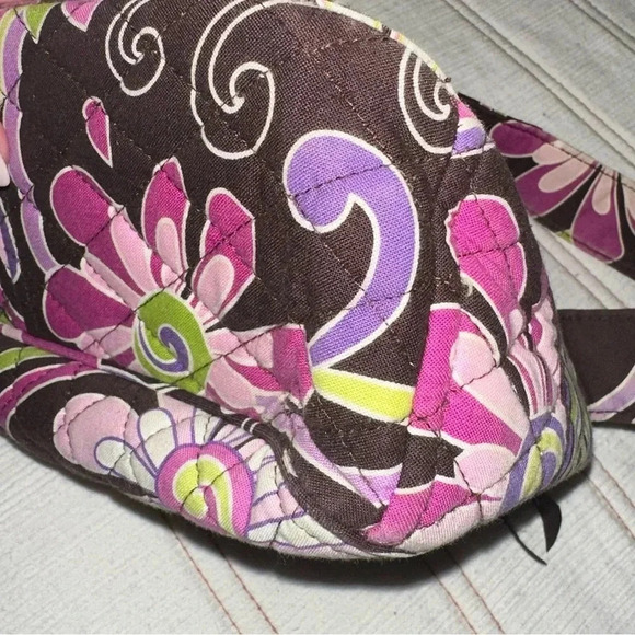 Vers Bradley Floral Quilted Shoulder Bag - Picture 5 of 10